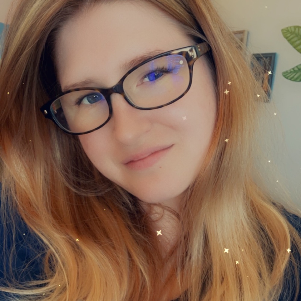 Meet your Posher, Caroline grace